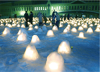 Miniature kamakura snow house