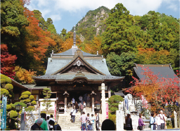 Главный зал храма Оокубодзи